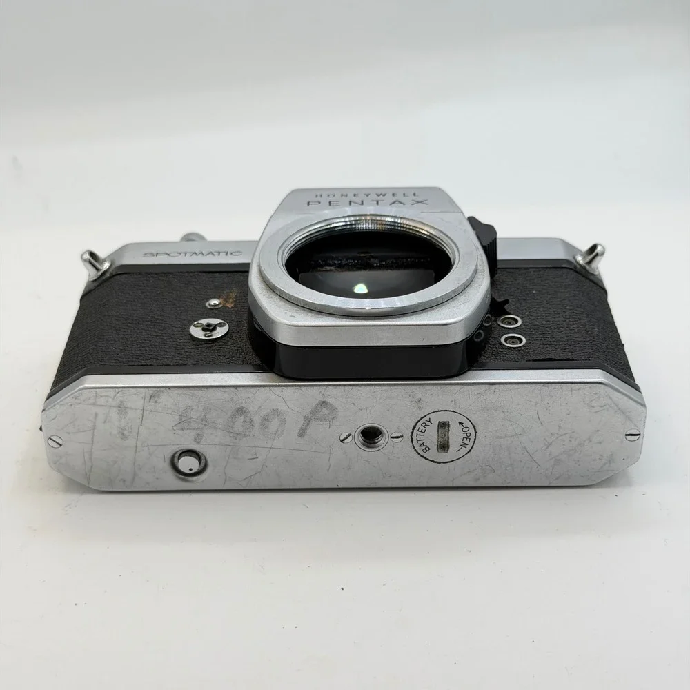 Honeywell Pentax Spotmatic 35mm SLR Film Camera Body Silver Black 1291563